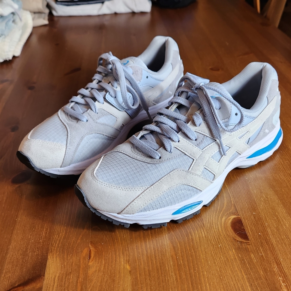 Asics mens sneakers